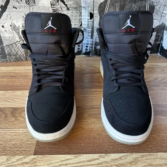 2018 AirJordan 1 mid Multicolor Sneakers 554724-065 - Picture 14 of 14